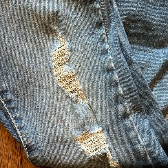Old Navy Extra High Rise Rockstar Jeans - Picture 5 of 6